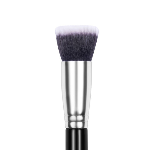 Róca R06 – Flat Top Foundation/Cream Brush